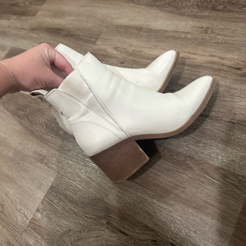 Steve Madden Bone Leather Boots